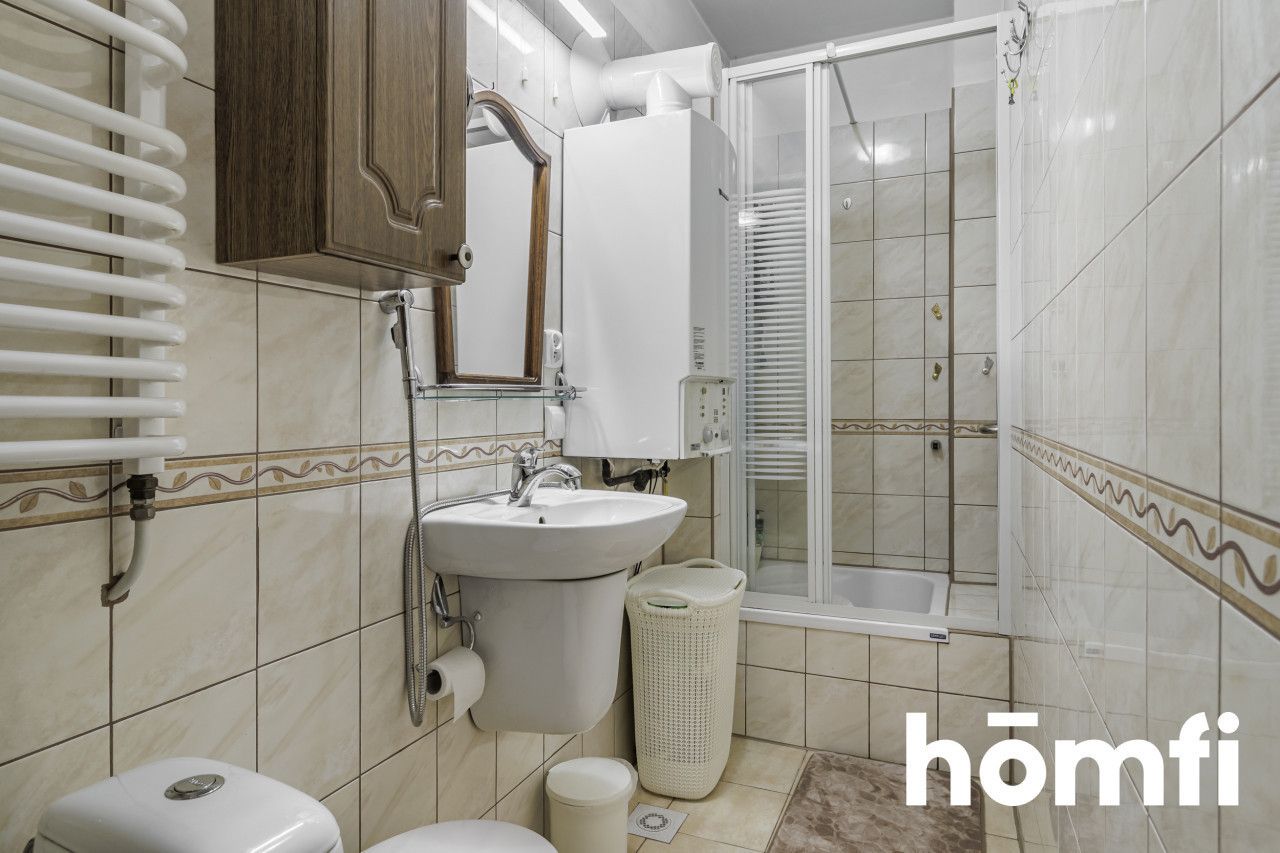 A LARGE HOUSE WITH A PICTURESQUE Plot IN A UNIQUE STYLE - Дім - Продаж - Radomski, Zakrzew / Wacyn