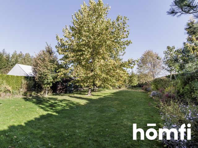 A LARGE HOUSE WITH A PICTURESQUE Plot IN A UNIQUE STYLE - Дім - Продаж - Radomski, Zakrzew / Wacyn