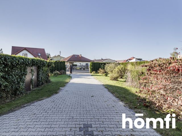 DOM Z MALOWNICZĄ DZIAŁKĄ W NIEPOWTARZALNYM STYLU - Dom - Sprzedaż - Radomski, Zakrzew / Wacyn