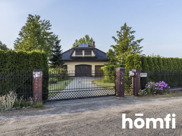 DOM Z MALOWNICZĄ DZIAŁKĄ W NIEPOWTARZALNYM STYLU - Dom - Sprzedaż - Radomski, Zakrzew / Wacyn