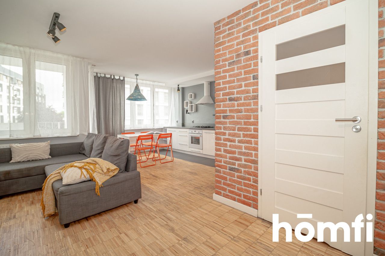 Dwa pokoje obok Portu Praskiego - Mieszkanie - Sprzedaż - Warszawa, Praga-Północ