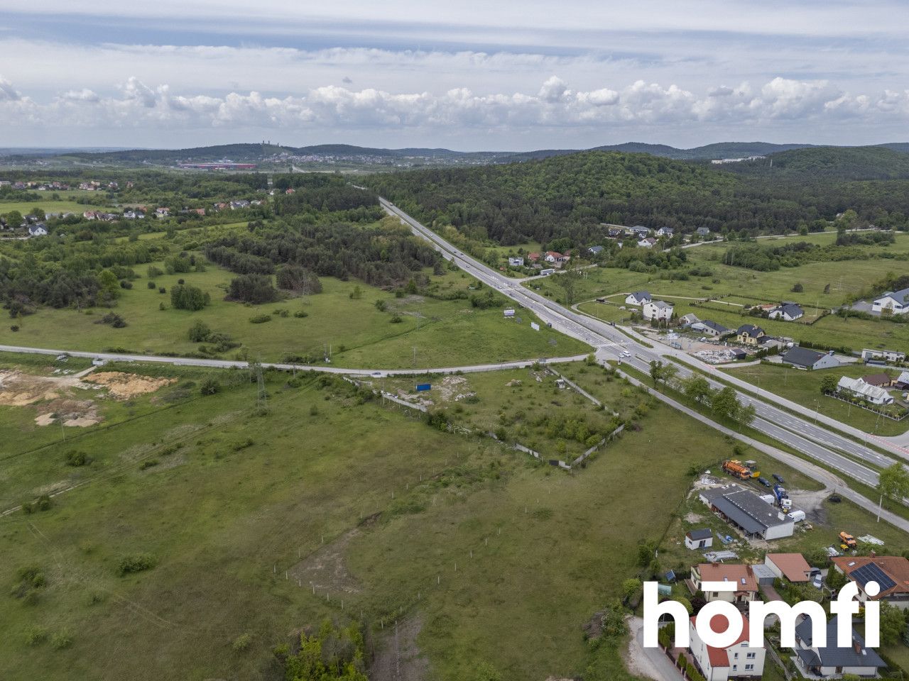 Kompleks budynków biurowo-magazynowych - Działka - Sprzedaż - Kielecki, Nowiny / Bolechowice