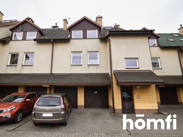 Duże bezczynszowe mieszkanie w centrum Zamościa - Mieszkanie - Sprzedaż - Zamość