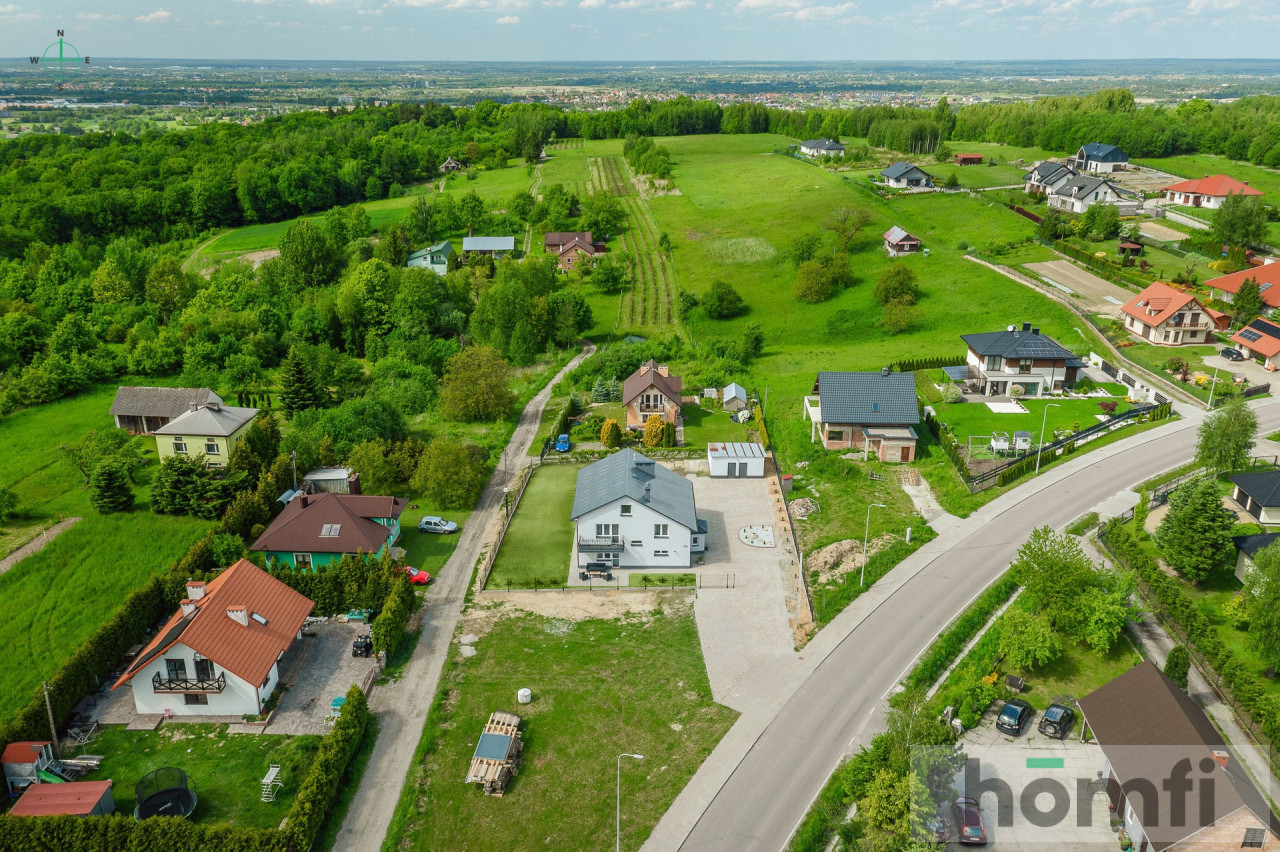 House with Potential near Rzeszów | 6 Rooms | Large Plot | Malawa - Дім - Продаж - Rzeszowski, Krasne / Malawa