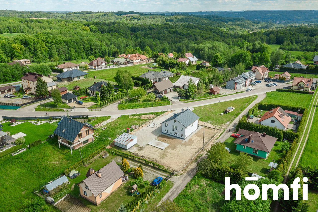 House with Potential near Rzeszów | 6 Rooms | Large Plot | Malawa - Дім - Продаж - Rzeszowski, Krasne / Malawa