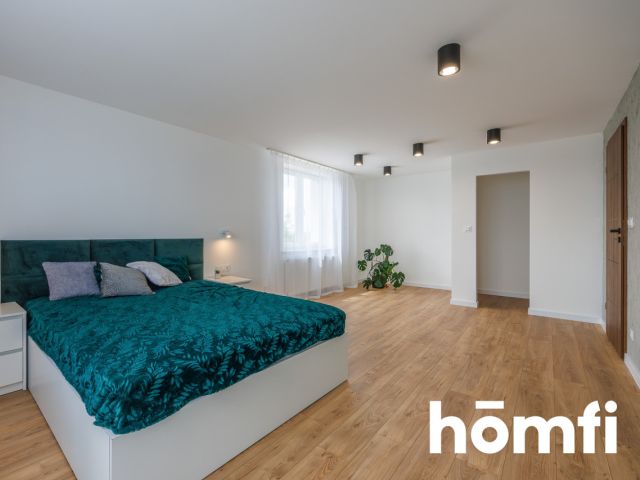 House with Potential near Rzeszów | 6 Rooms | Large Plot | Malawa - House - Sale - Rzeszowski, Krasne / Malawa