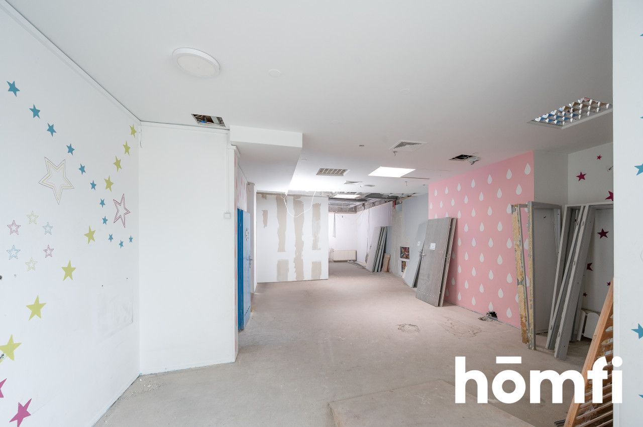 120 m² open space – Galeria Skawina – prime spot - Commercial premises - Rent - Krakowski, Skawina