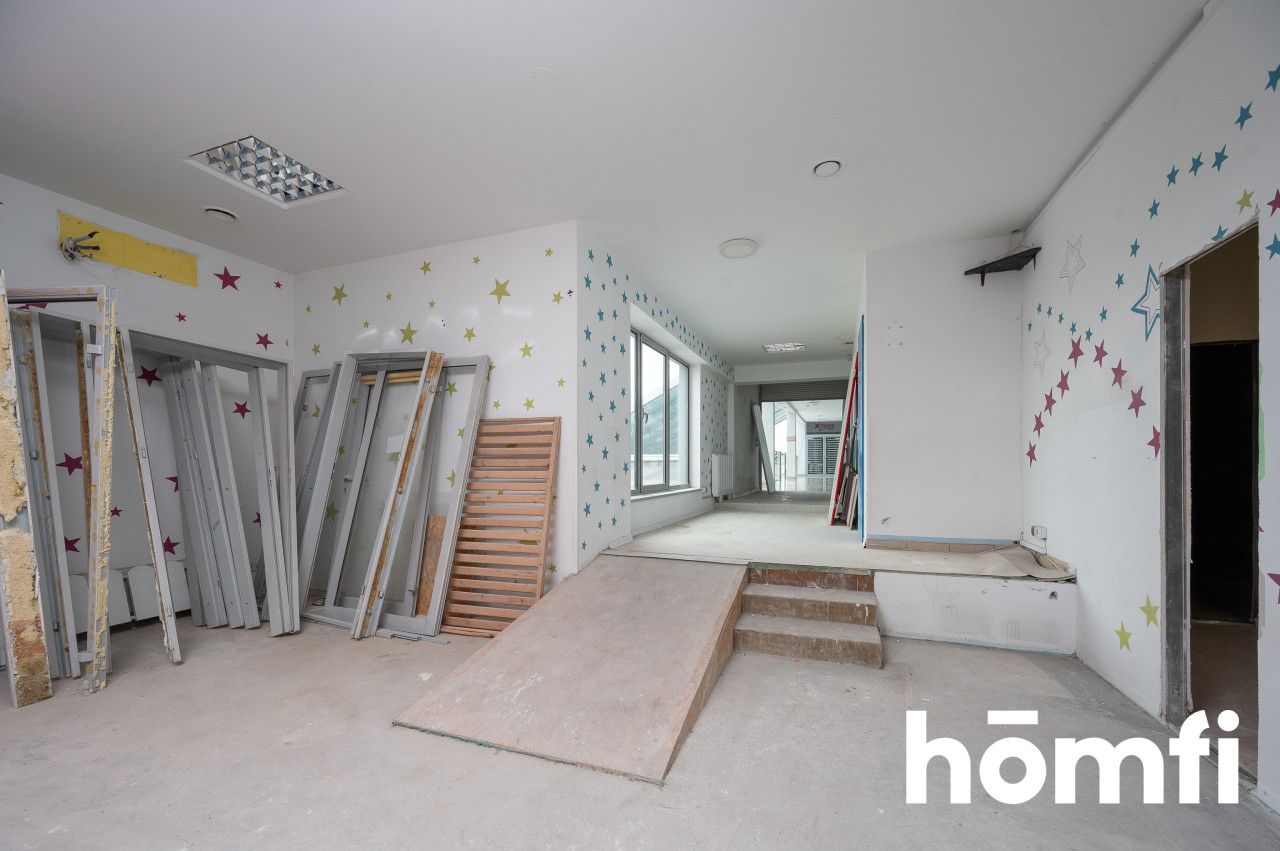 120 m² open space – Galeria Skawina – prime spot - Commercial premises - Rent - Krakowski, Skawina