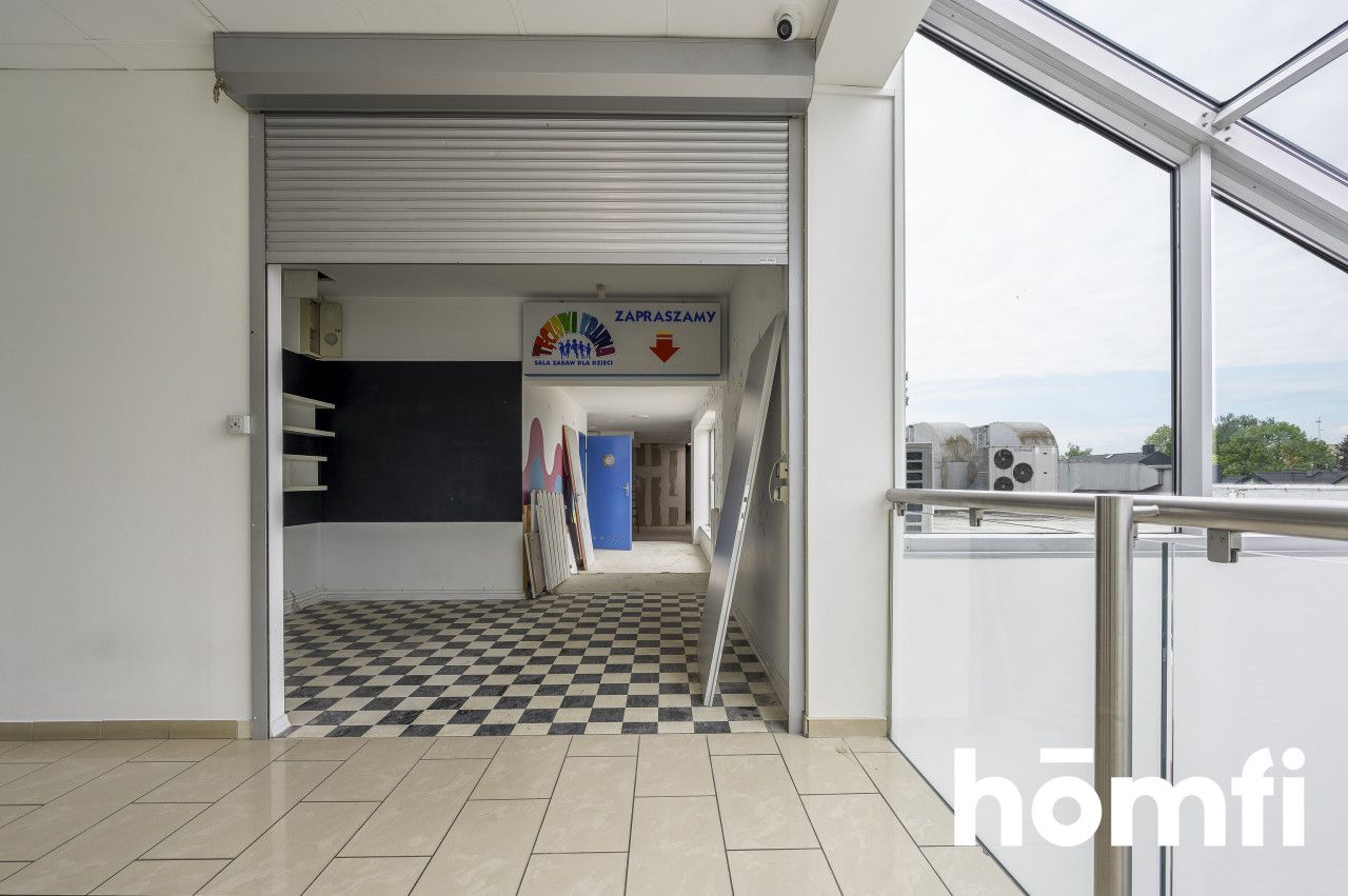 120 m² open space – Galeria Skawina – prime spot - Commercial premises - Rent - Krakowski, Skawina