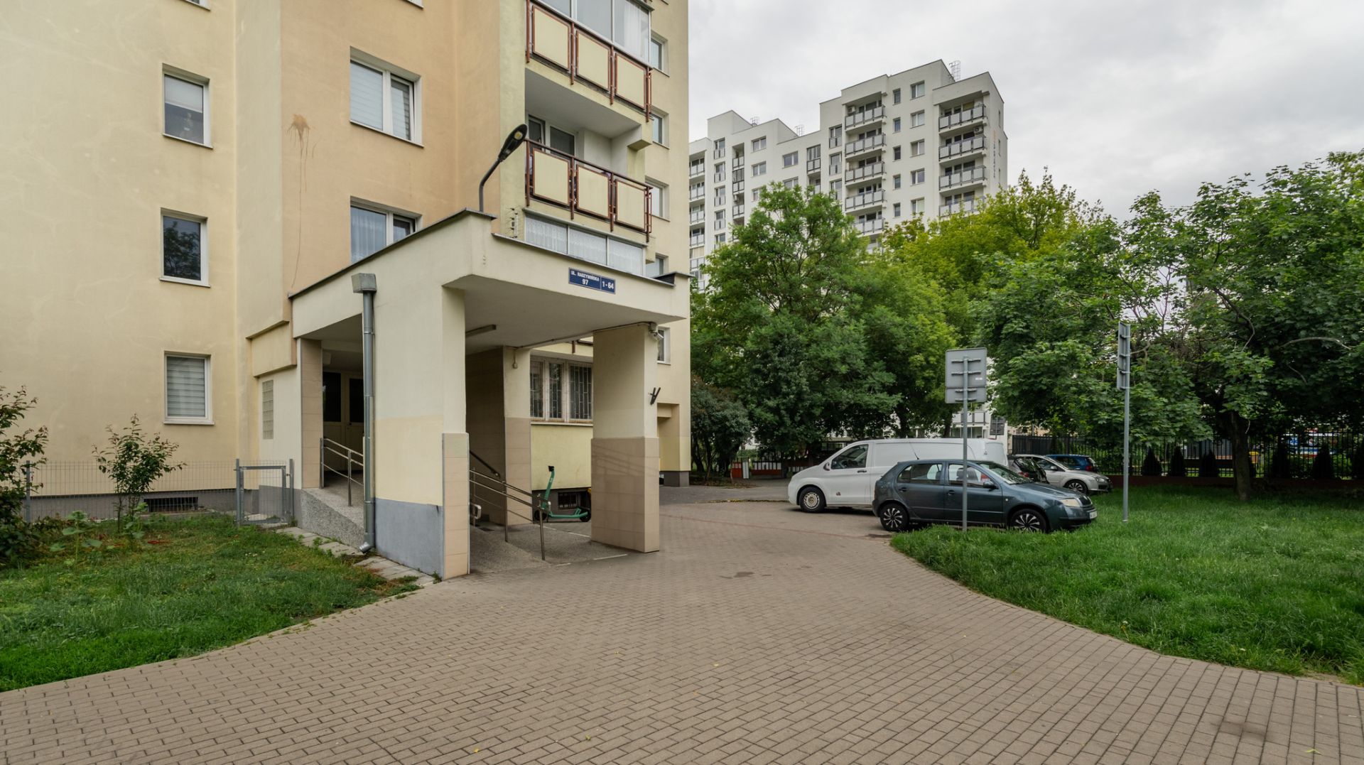 Przestronne mieszkanie 4 pokojowe przy Metrze - Mieszkanie - Sprzedaż - Warszawa, Targówek / Targówek Mieszkaniowy