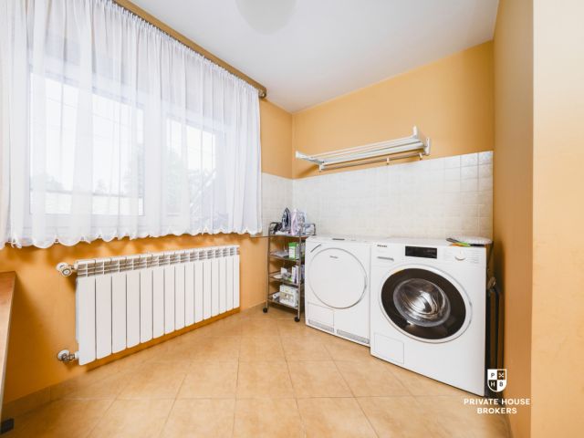 Spacious, fully equipped and furnished house in Węgrzce near Kraków - ready for move in - House - Sale - Krakowski, Zielonki / Węgrzce