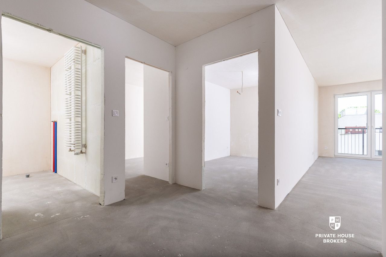 3 rooms with a walk-in closet and a balcony - Квартира - Продаж - Kraków, Krowodrza / Prądnik Biały
