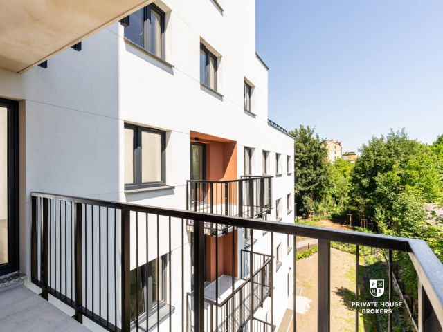 3 rooms with a walk-in closet and a balcony - Квартира - Продаж - Kraków, Krowodrza / Prądnik Biały