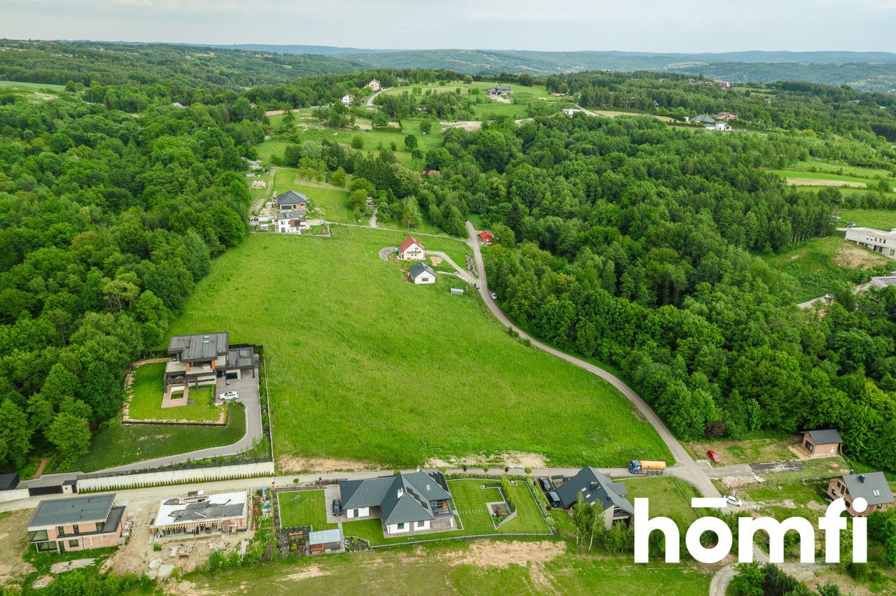 Exceptional 13.23-are Building Plot with Panoramic Views and Zoning Approval – Źródlana Street - Ділянка - Продаж - Rzeszów, Biała