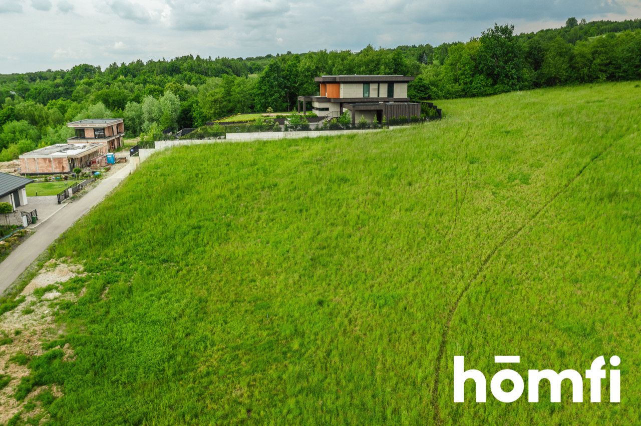 Exceptional 13.23-are Building Plot with Panoramic Views and Zoning Approval – Źródlana Street - Ділянка - Продаж - Rzeszów, Biała