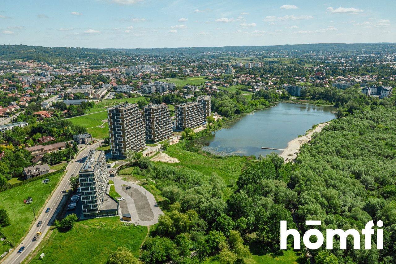 View of the entire reservoir | Garage | Air conditioning - Apartment - Rent - Rzeszów, Drabinianka