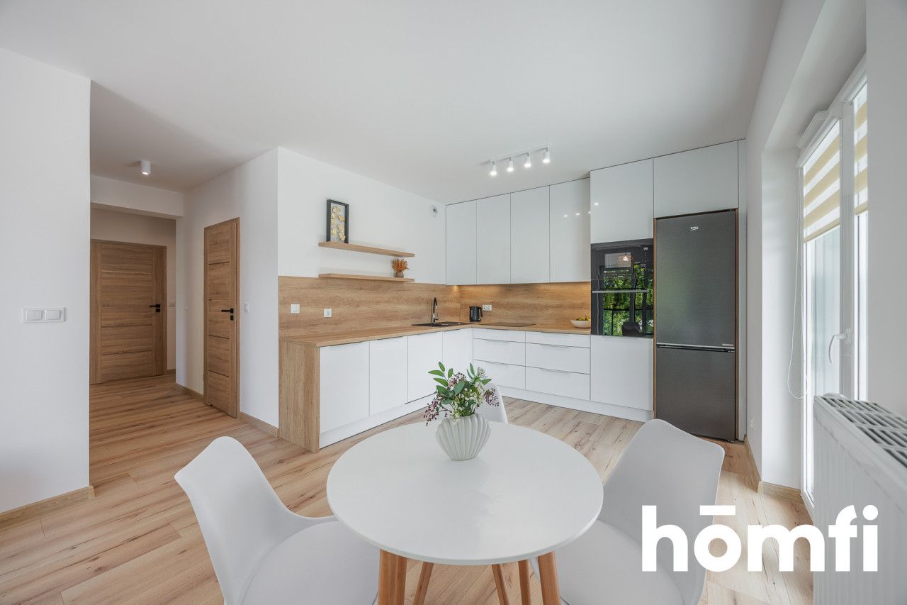 View of the entire reservoir | Garage | Air conditioning - Apartment - Rent - Rzeszów, Drabinianka