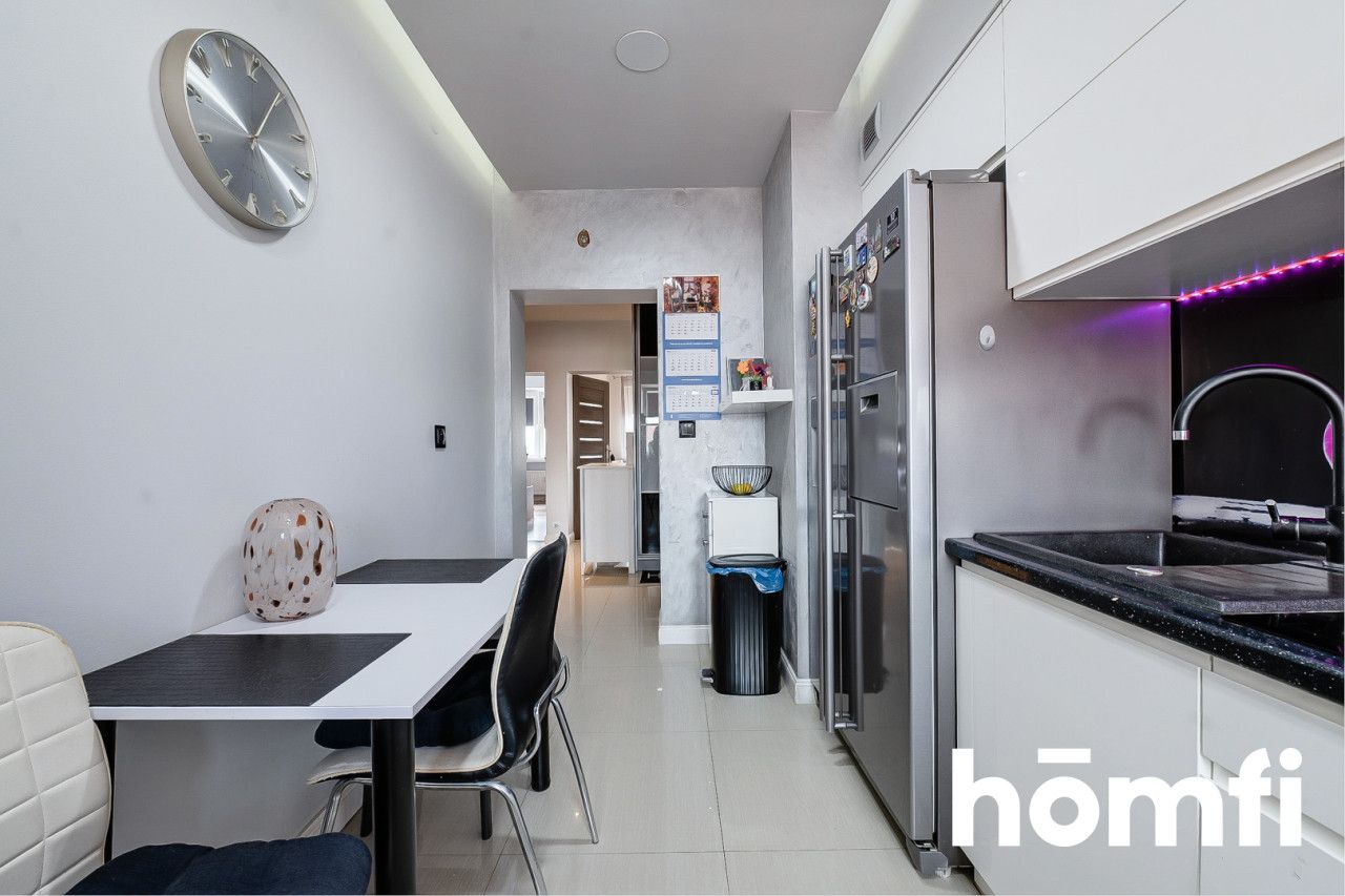 Elegant 3-room apartment in the city center - Apartment - Sale - Radom, Śródmieście