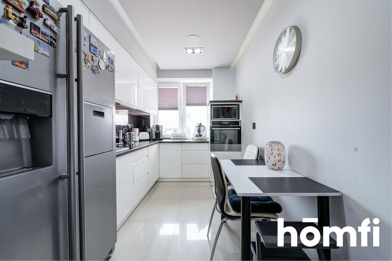 Elegant 3-room apartment in the city center - Apartment - Sale - Radom, Śródmieście