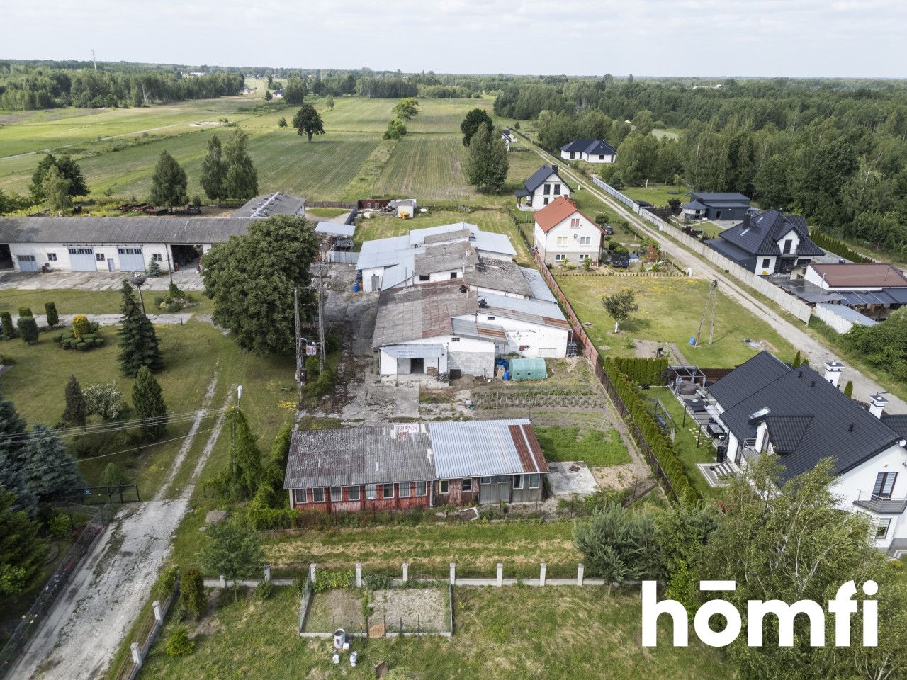 Production buildings of the former butcher shop with a plot of land - Комерційне приміщення - Продаж - Radomski, Skaryszew / Maków Nowy