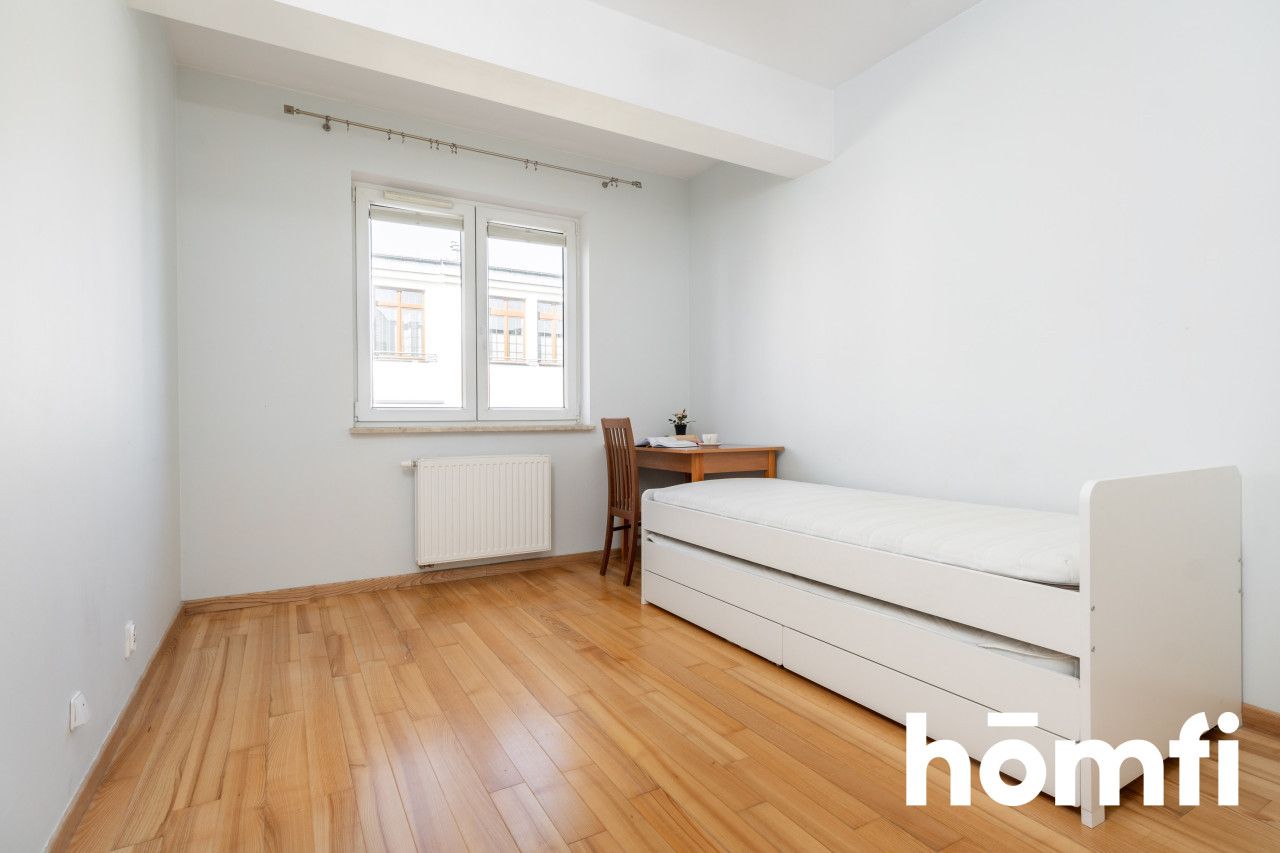 Comfortable 3 rooms with a garage - Apartment - Rent - Warszawa, Włochy / Stare Włochy