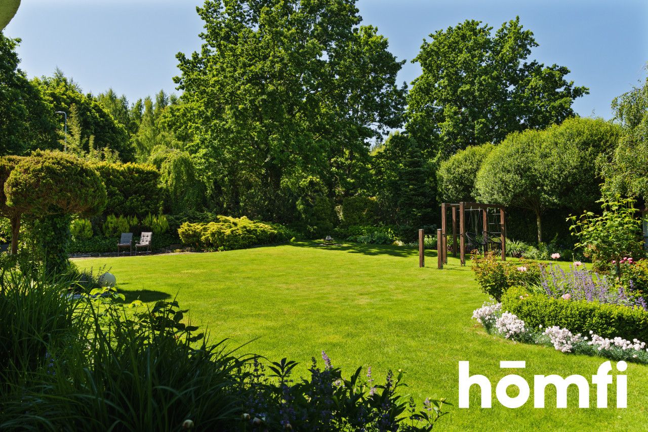 A unique home in the city with a botanical oasis of peace - Дім - Продаж - Gdańsk, Kokoszki