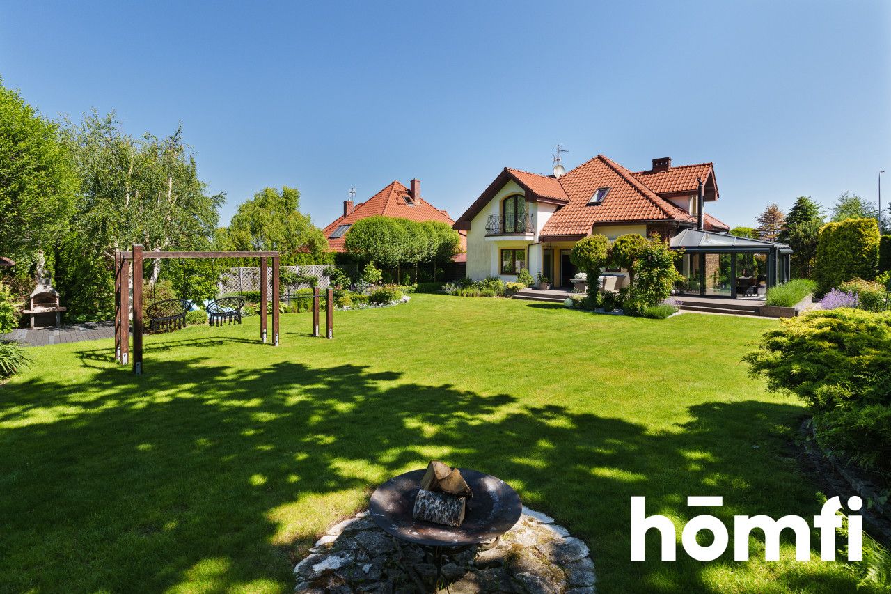 A unique home in the city with a botanical oasis of peace - Дім - Продаж - Gdańsk, Kokoszki