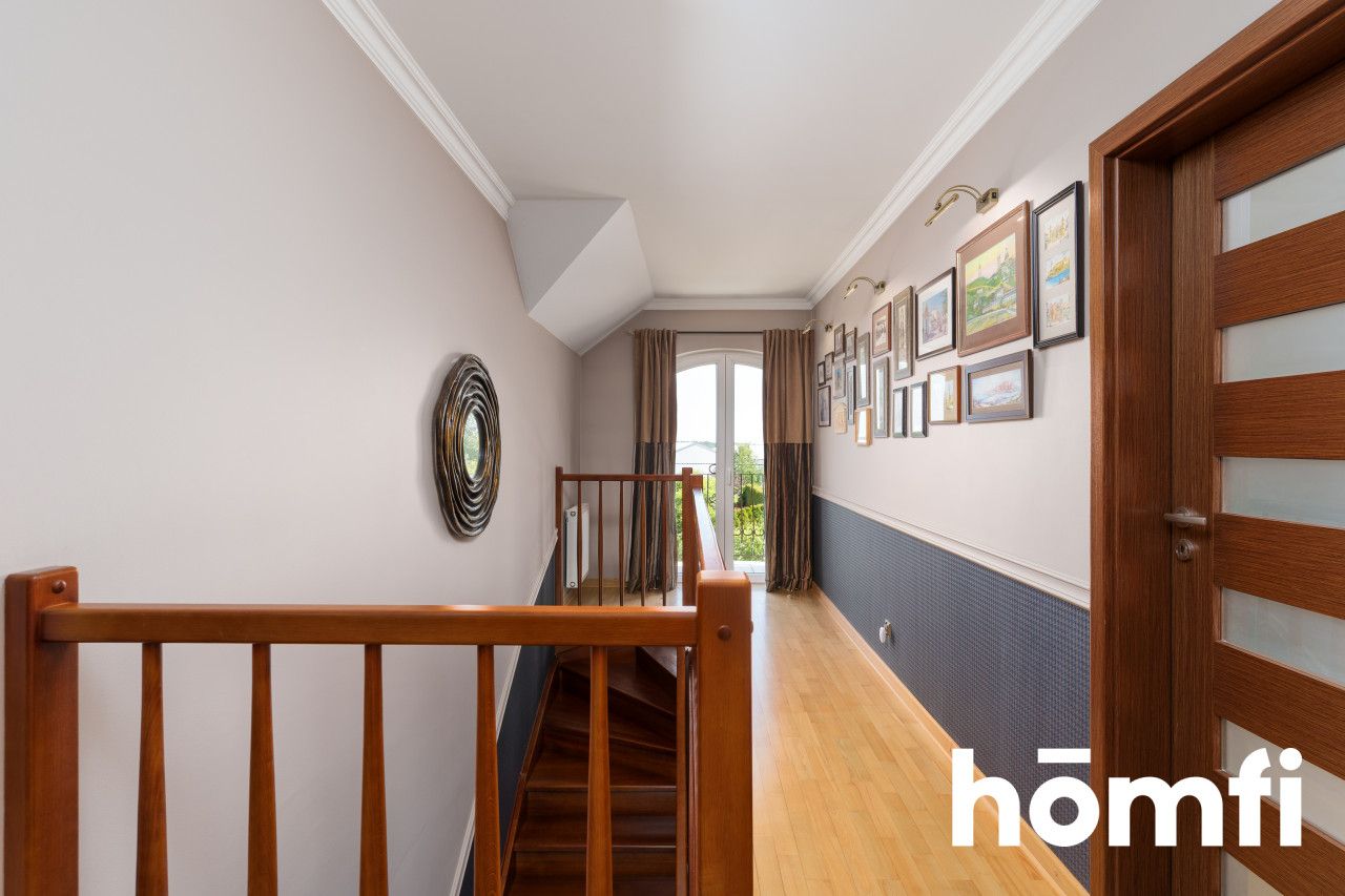 A unique home in the city with a botanical oasis of peace - Дім - Продаж - Gdańsk, Kokoszki