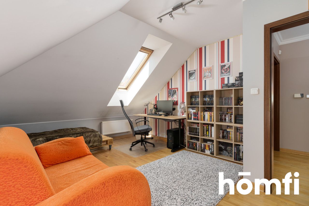 A unique home in the city with a botanical oasis of peace - Дім - Продаж - Gdańsk, Kokoszki