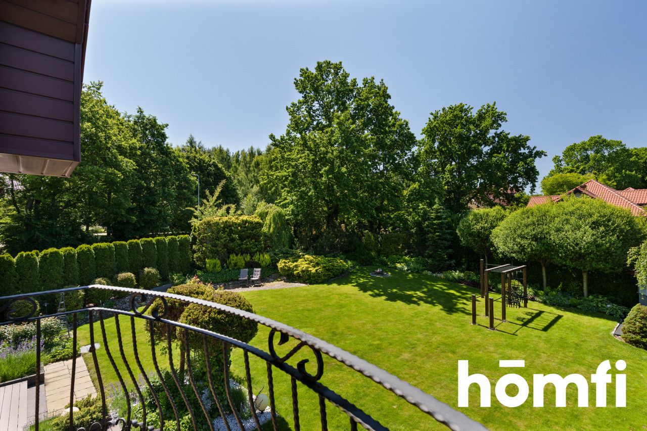 A unique home in the city with a botanical oasis of peace - Дім - Продаж - Gdańsk, Kokoszki