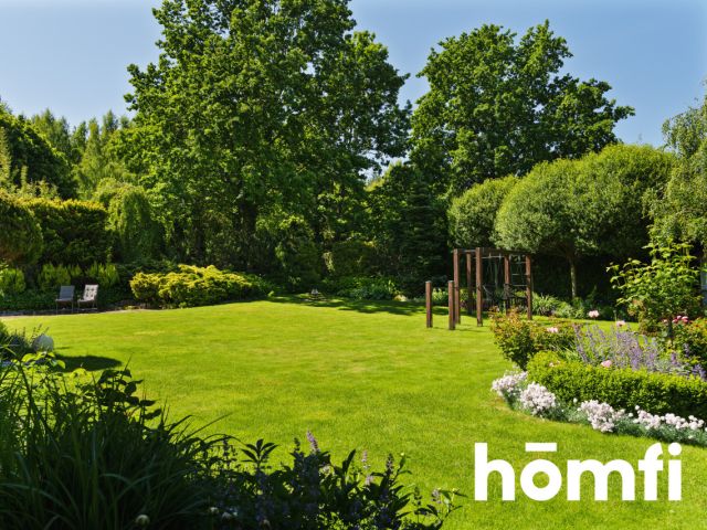 A unique home in the city with a botanical oasis of peace - Дім - Продаж - Gdańsk, Kokoszki