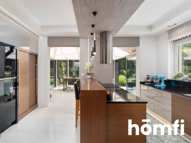 A unique home in the city with a botanical oasis of peace - Дім - Продаж - Gdańsk, Kokoszki