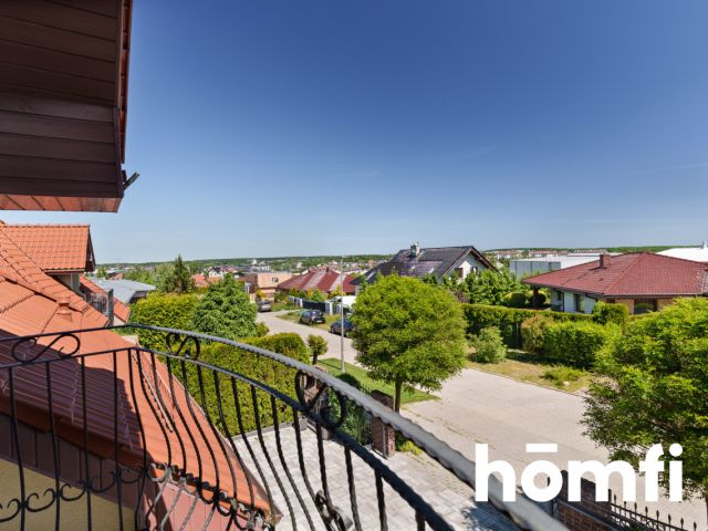 A unique home in the city with a botanical oasis of peace - Дім - Продаж - Gdańsk, Kokoszki