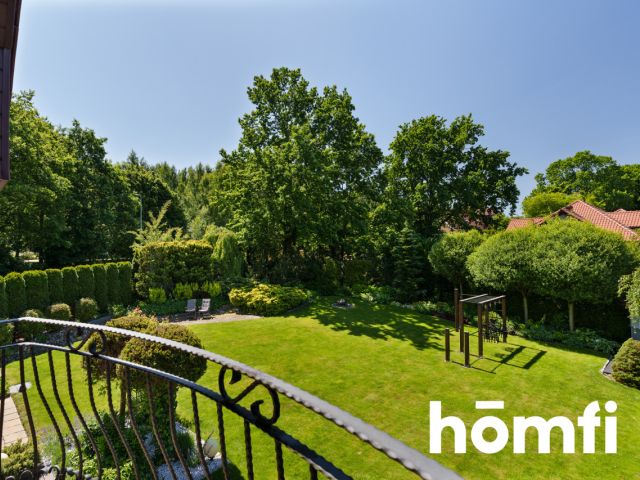 A unique home in the city with a botanical oasis of peace - Дім - Продаж - Gdańsk, Kokoszki