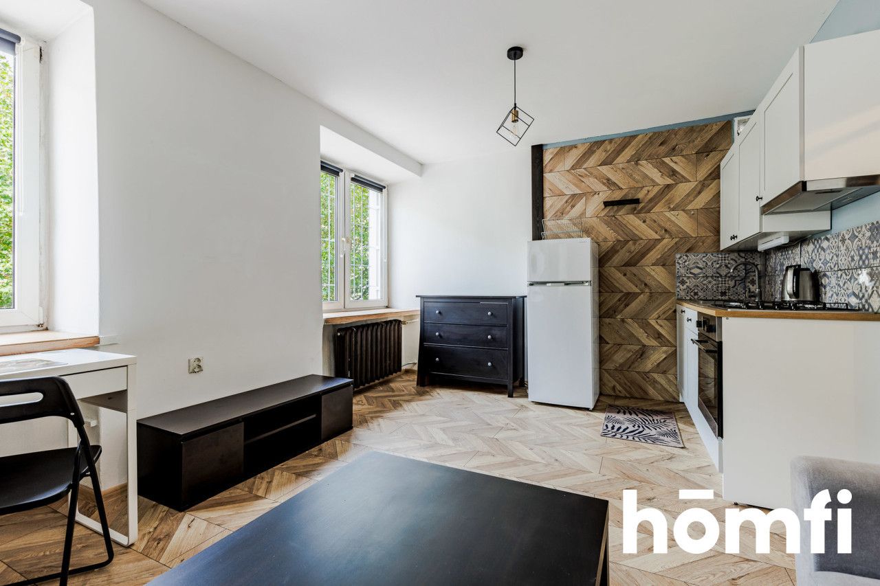 Atmospheric studio apartment in the very center of Ogrodowa - Apartment - Rent - Warszawa, Wola / Mirów