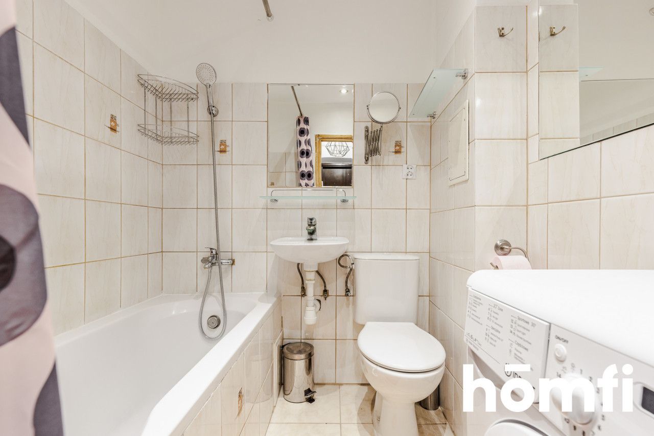 Atmospheric studio apartment in the very center of Ogrodowa - Apartment - Rent - Warszawa, Wola / Mirów