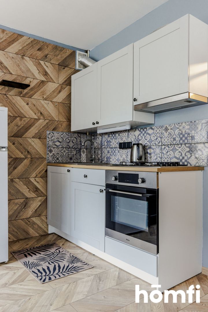 Atmospheric studio apartment in the very center of Ogrodowa - Apartment - Rent - Warszawa, Wola / Mirów