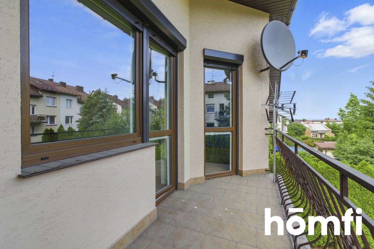 Komfortowy dom z kominkiem w spokojnej okolicy - Dom - Sprzedaż - Kielce, Ostra Górka