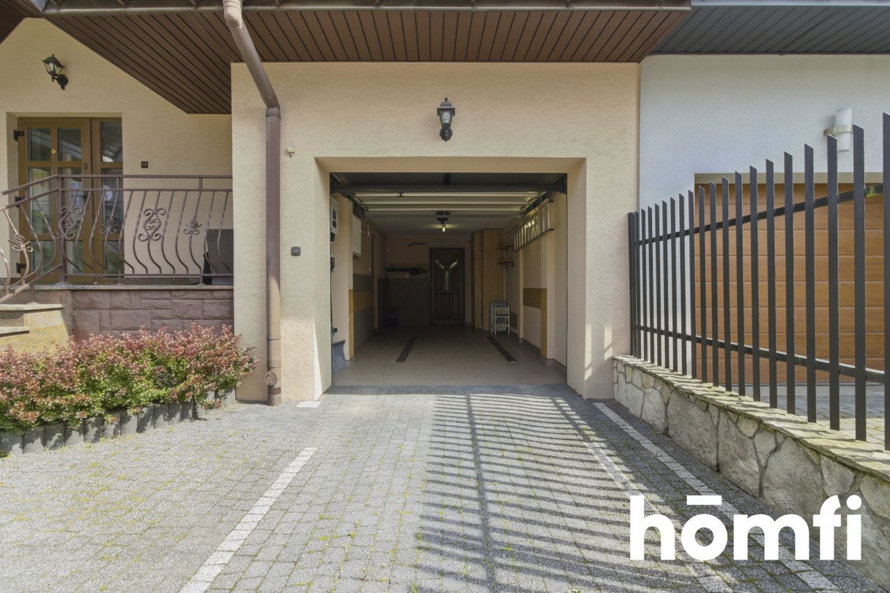 Comfortable home with a fireplace in a quiet location - Дім - Продаж - Kielce, Ostra Górka