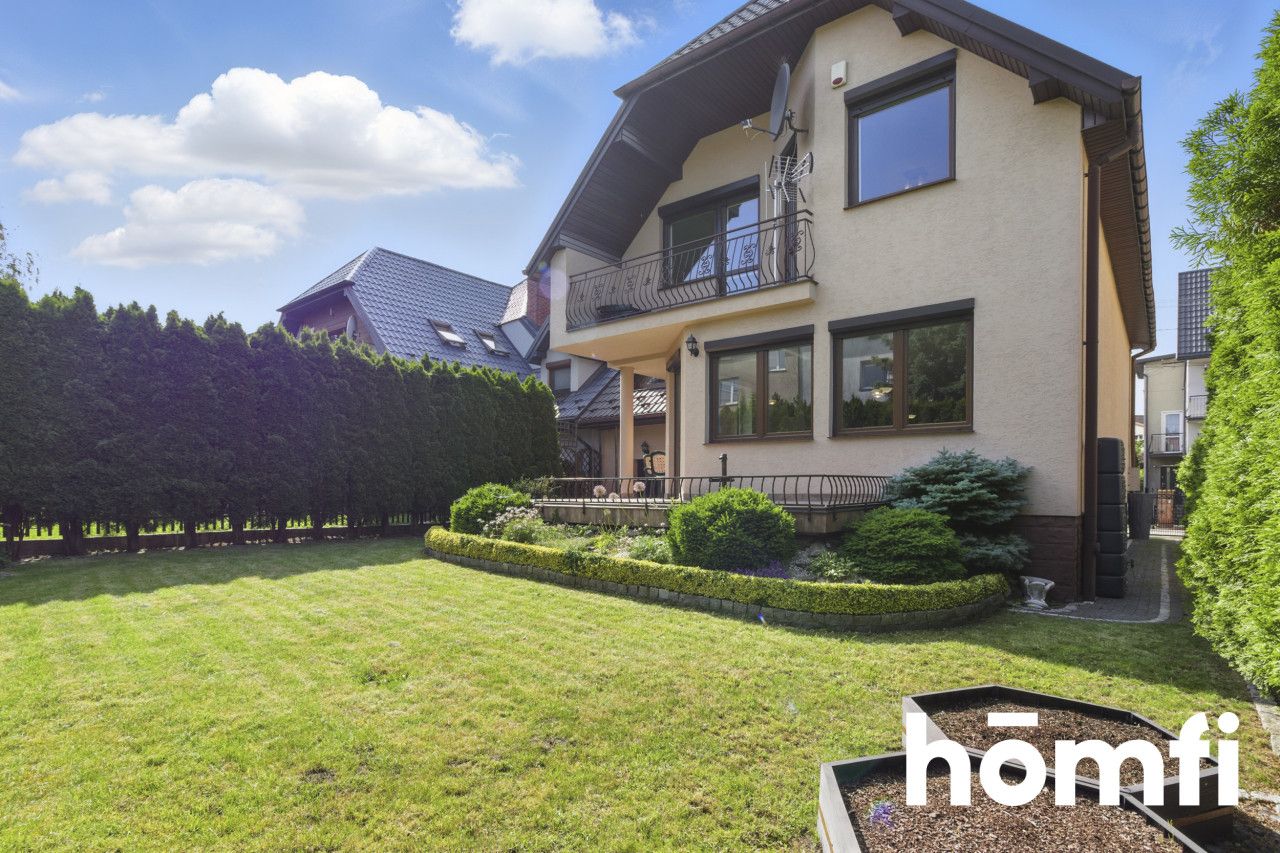 Comfortable home with a fireplace in a quiet location - Дім - Продаж - Kielce, Ostra Górka
