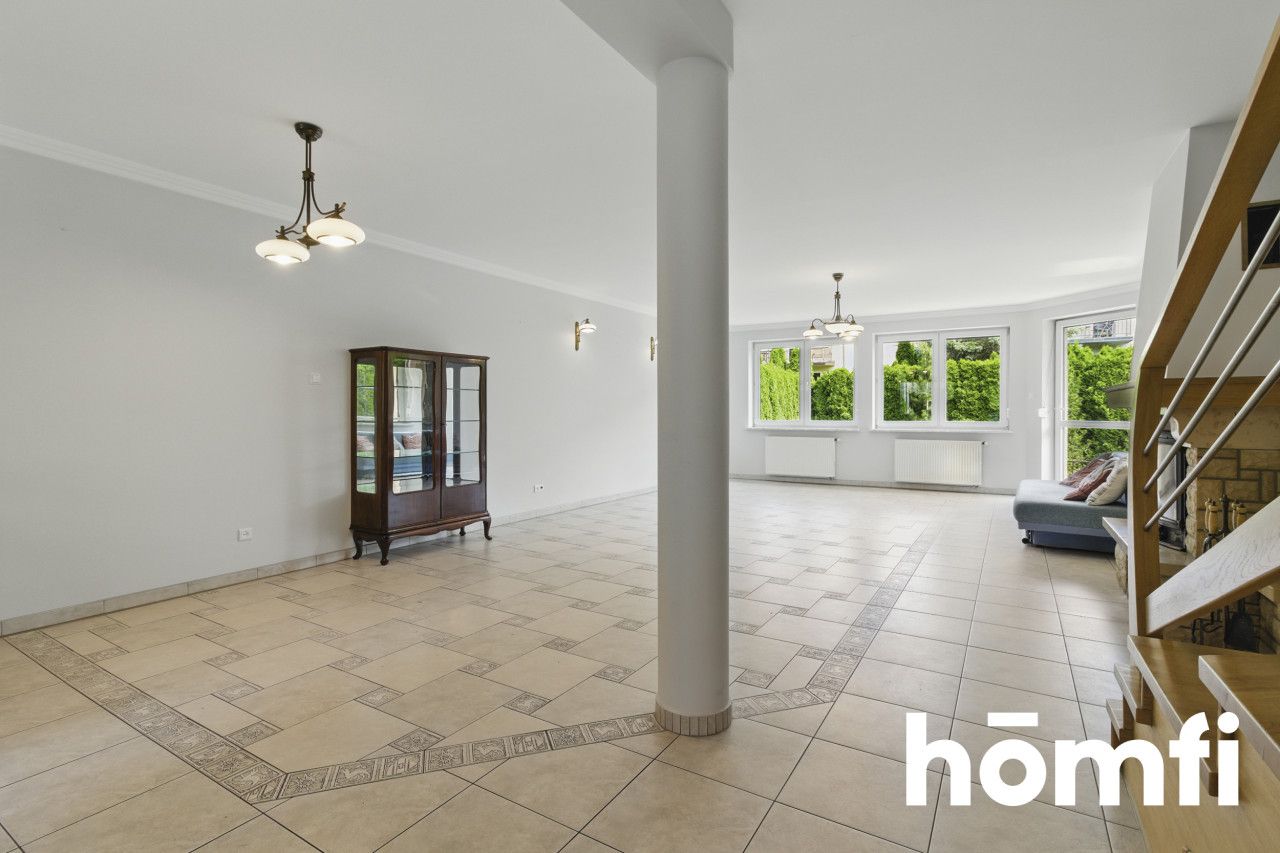 Comfortable home with a fireplace in a quiet location - Дім - Продаж - Kielce, Ostra Górka