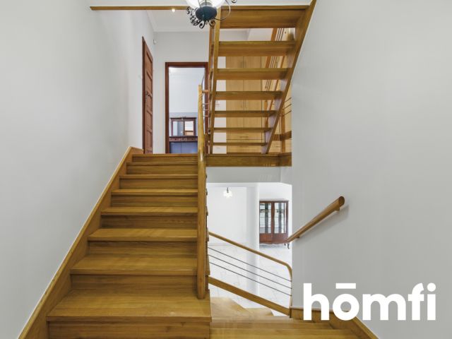 Komfortowy dom z kominkiem w spokojnej okolicy - Dom - Sprzedaż - Kielce, Ostra Górka