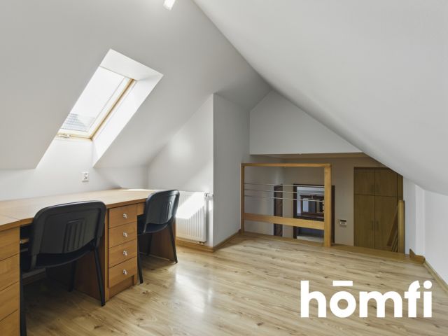 Komfortowy dom z kominkiem w spokojnej okolicy - Dom - Sprzedaż - Kielce, Ostra Górka