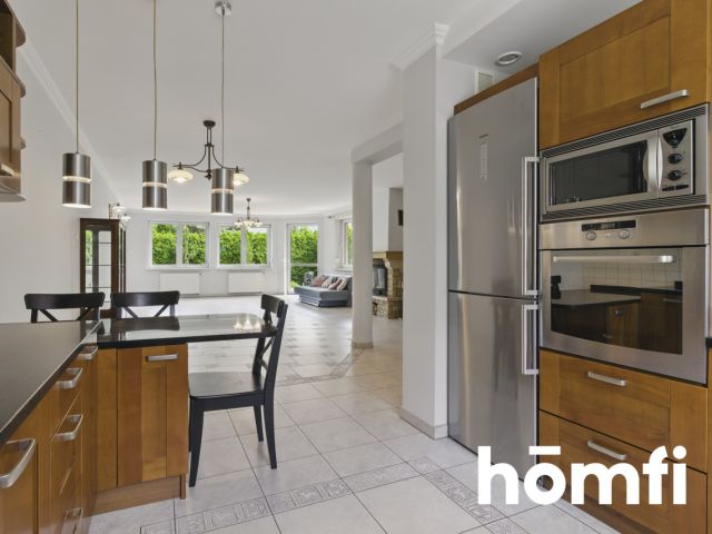 Komfortowy dom z kominkiem w spokojnej okolicy - Dom - Sprzedaż - Kielce, Ostra Górka