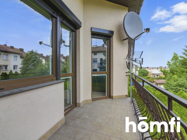 Komfortowy dom z kominkiem w spokojnej okolicy - Dom - Sprzedaż - Kielce, Ostra Górka