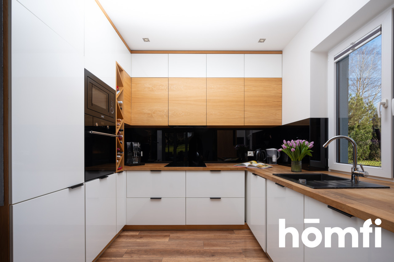 Gotowy do zamieszkania dom dla rodziny z zadbanym ogrodem - Dom - Sprzedaż - Myślenicki, Sułkowice / Krzywaczka