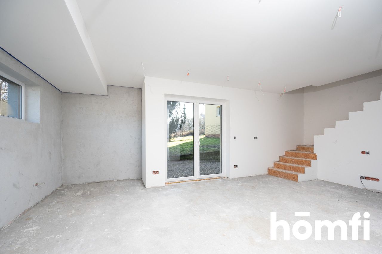 Ready-to-move-in family home with a well-kept garden - House - Sale - Myślenicki, Sułkowice / Krzywaczka