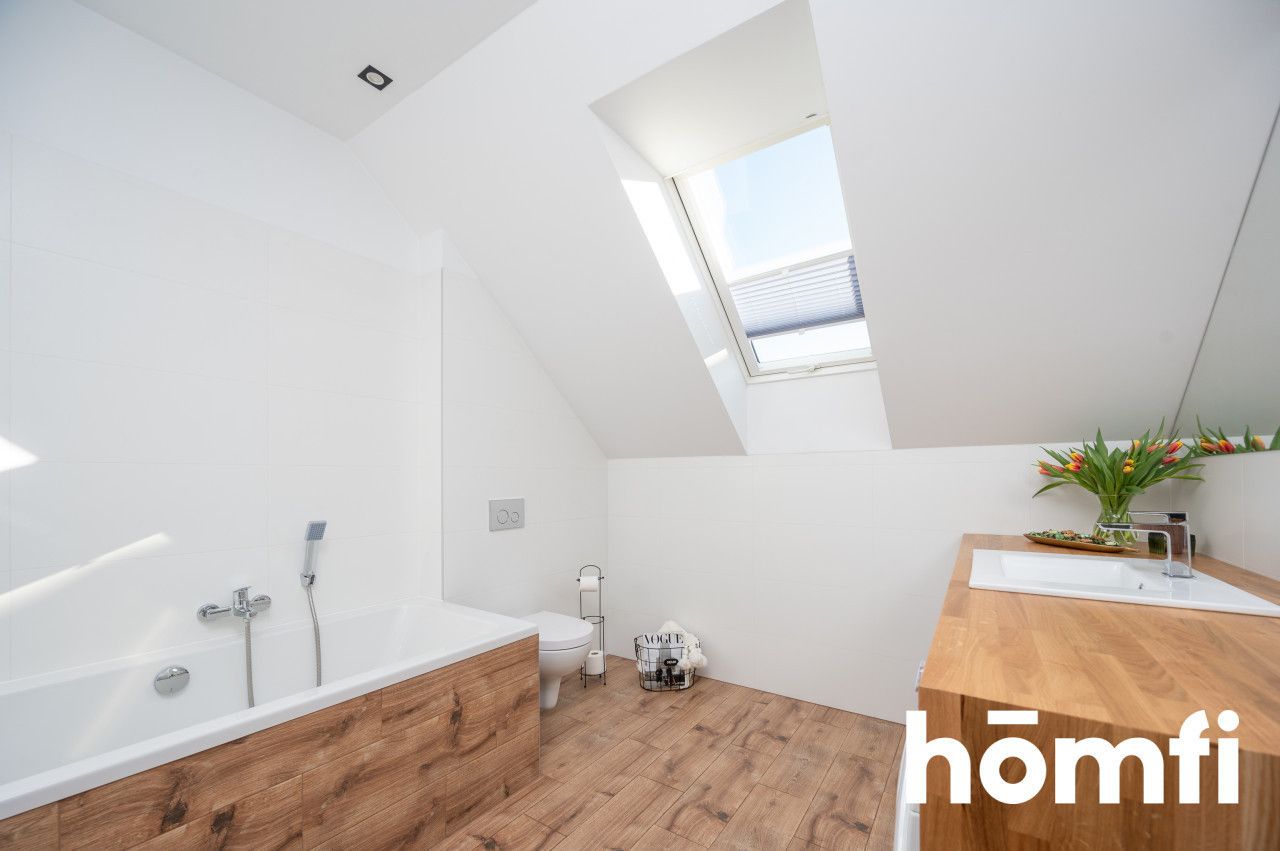 Ready-to-move-in family home with a well-kept garden - House - Sale - Myślenicki, Sułkowice / Krzywaczka