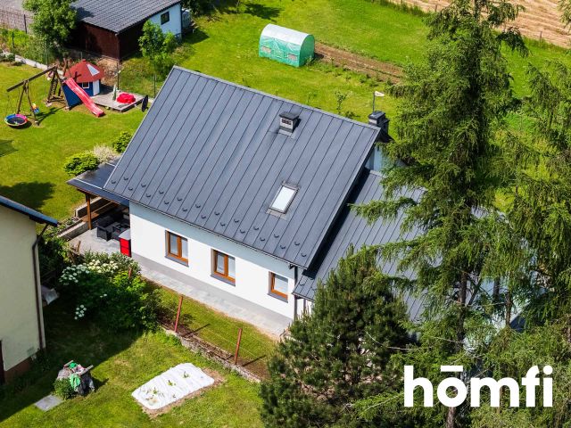 Ready-to-move-in family home with a well-kept garden - Дім - Продаж - Myślenicki, Sułkowice / Krzywaczka