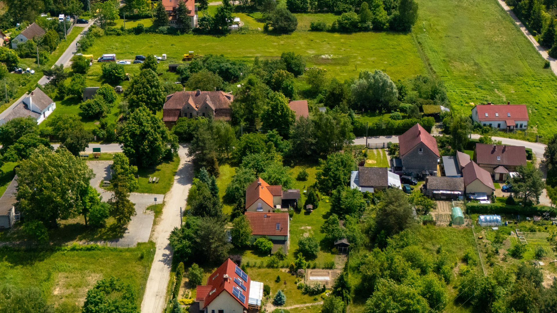 Atrakcyjna działka budowlana 923 m² w Jarach - Działka - Sprzedaż - Trzebnicki, Oborniki Śląskie / Jary